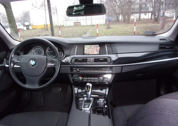 BMW Seria 5 cena 49550 przebieg: 224000, rok produkcji 2014 z Warszawa małe 301